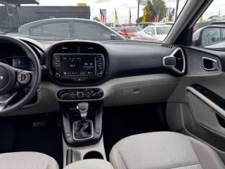 2022 KIA SOUL