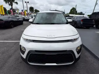 2022 KIA SOUL