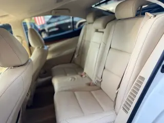 2013 LEXUS ES