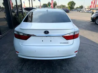 2013 LEXUS ES
