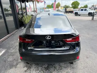 2016 LEXUS IS