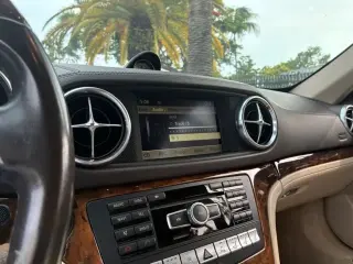 2013 MERCEDES-BENZ SL-CLASS