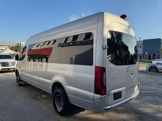 2023 MERCEDES-BENZ SPRINTER 3500 XD CARGO