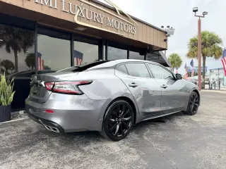 2023 NISSAN MAXIMA