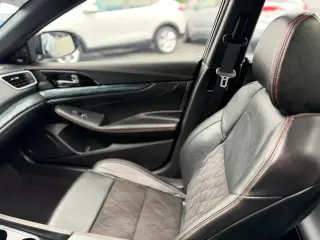 2023 NISSAN MAXIMA