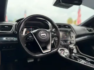 2023 NISSAN MAXIMA