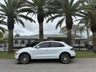 2016 Porsche Macan S