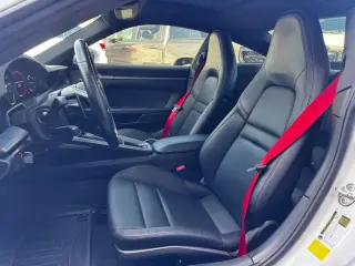 2021 PORSCHE 911