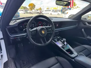 2021 PORSCHE 911