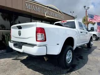 2023 RAM 3500 CREW CAB