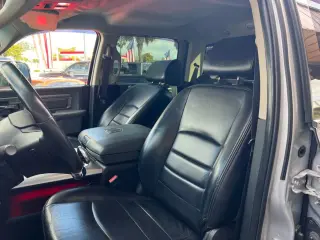 2016 RAM 1500 CREW CAB