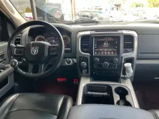 2016 RAM 1500 CREW CAB