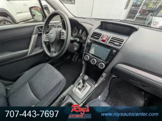 2016 Subaru Forester 2.5i Premium 4-Door Wagon