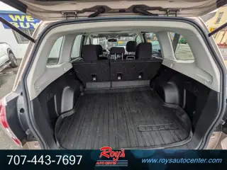2016 Subaru Forester 2.5i Premium 4-Door Wagon
