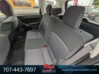 2016 Subaru Forester 2.5i Premium 4-Door Wagon