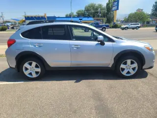 2013 Subaru XV Crosstrek 2.0i Premium 4-Door Wagon