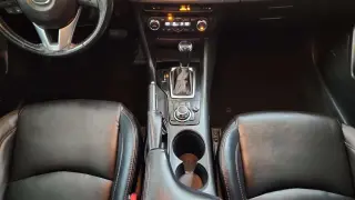 2016 Mazda MAZDA3 i Grand Touring