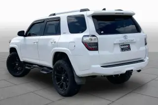 Toyota 4Runner 2019 4x2 SR5 4dr SUV