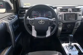 Toyota 4Runner 2019 4x2 SR5 4dr SUV