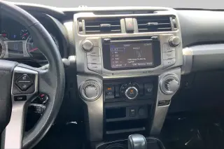Toyota 4Runner 2019 4x2 SR5 4dr SUV