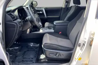 Toyota 4Runner 2019 4x2 SR5 4dr SUV