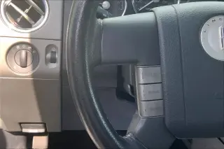 Lincoln Mark LT 2006 4dr SuperCrew SB