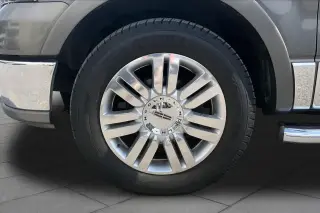 Lincoln Mark LT 2006 4dr SuperCrew SB