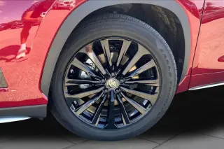Toyota Highlander 2023 L 4dr SUV