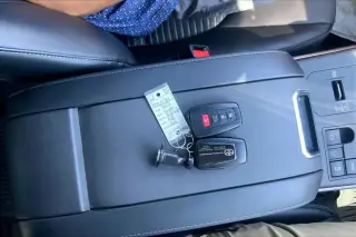 Toyota Highlander 2023 L 4dr SUV