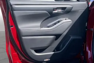 Toyota Highlander 2023 L 4dr SUV