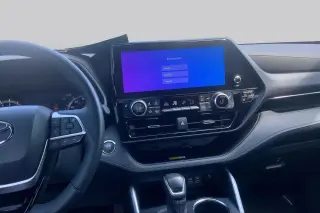 Toyota Highlander 2023 L 4dr SUV