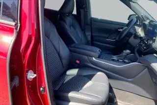 Toyota Highlander 2023 L 4dr SUV