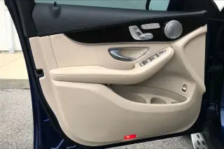 Mercedes-Benz GLC 2017 GLC 300 4dr SUV