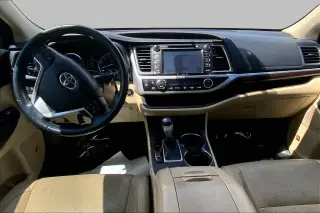 Toyota Highlander 2016 AWD Limited 4dr SUV