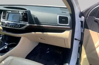 Toyota Highlander 2016 AWD Limited 4dr SUV