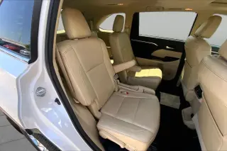 Toyota Highlander 2016 AWD Limited 4dr SUV