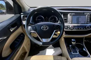 Toyota Highlander 2016 AWD Limited 4dr SUV