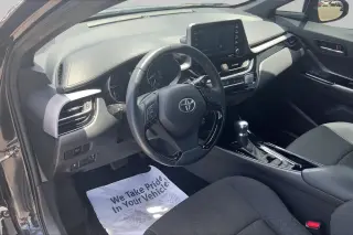 Toyota C-HR 2021 LE 4dr Crossover