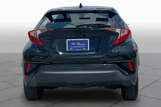 Toyota C-HR 2021 LE 4dr Crossover