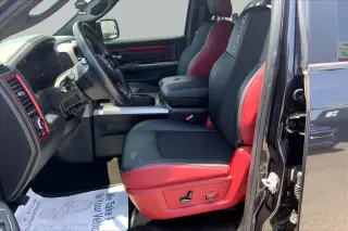 Ram 1500 2017 4x4 Rebel 4dr Crew Cab 5.5 ft. SB Pickup