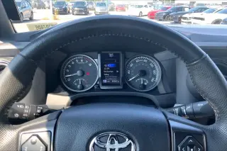 Toyota Tacoma 2023 4x2 TRD Off-Road 4dr Double Cab 5.0 ft SB