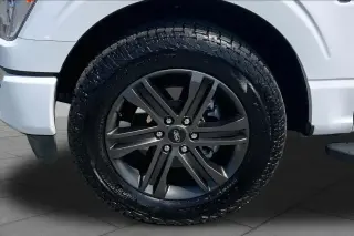 Ford F-150 2022 4x2 XL 4dr SuperCrew 5.5 ft. SB