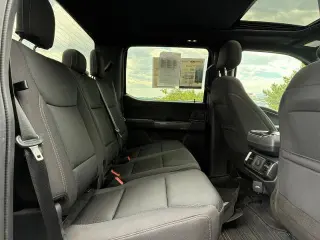 Ford F-150 2021 4x4 Limited 4dr SuperCrew 5.5 ft. SB