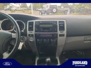 Toyota 4Runner 2005 Limited 4WD 4dr SUV w/V6