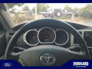 Toyota 4Runner 2005 Limited 4WD 4dr SUV w/V6