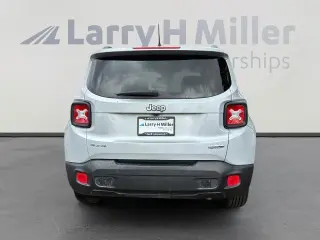 Jeep Renegade 2017 4x4 Latitude 4dr SUV