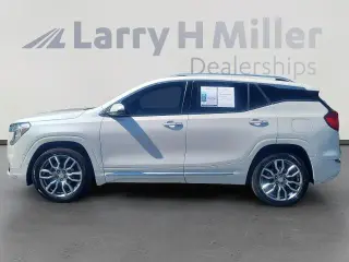 GMC Terrain 2022 AWD Denali 4dr SUV