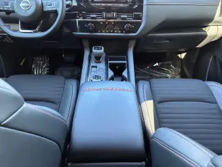 Nissan Pathfinder 2025 AWD SV 4dr SUV