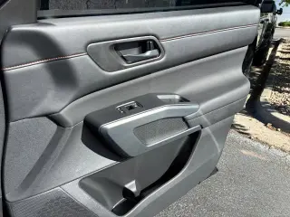 Nissan Pathfinder 2025 AWD SV 4dr SUV