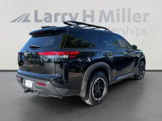 Nissan Pathfinder 2025 AWD SV 4dr SUV